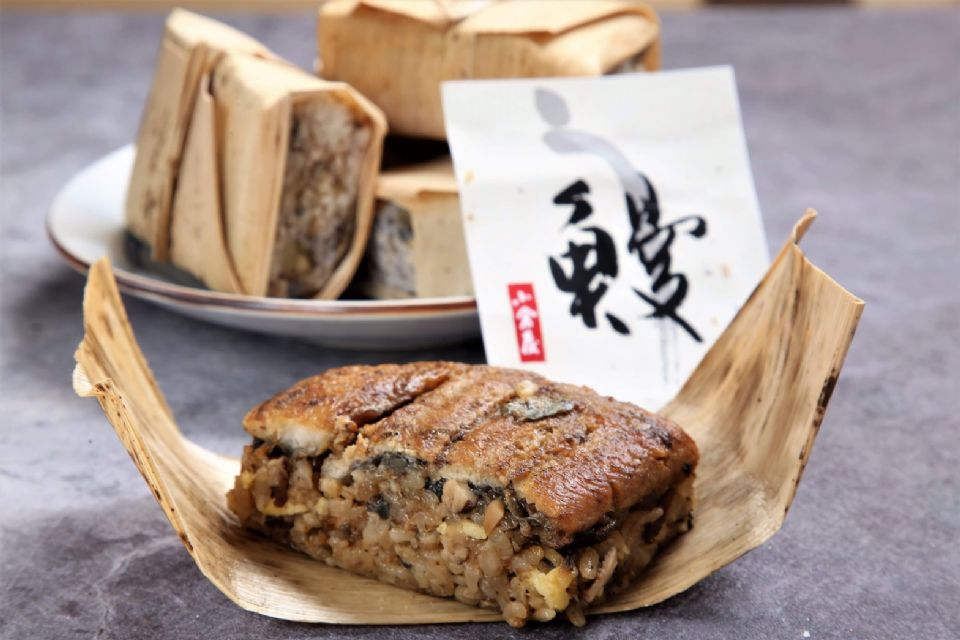 日本百年鰻魚飯「小倉屋」推正宗的鰻魚粽