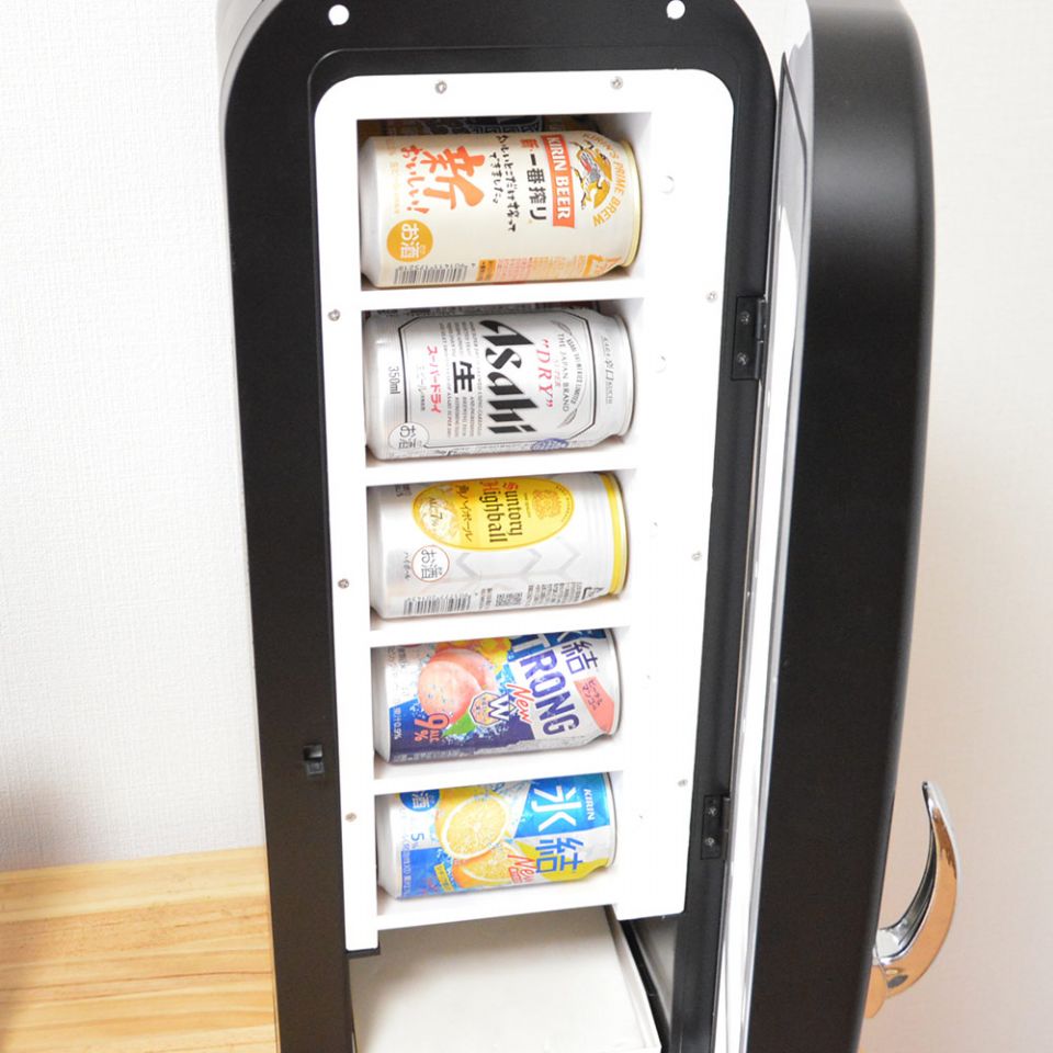 日本推出「我的自動販賣機」尺寸超迷你！不用花錢就能在家享受投飲料樂趣！