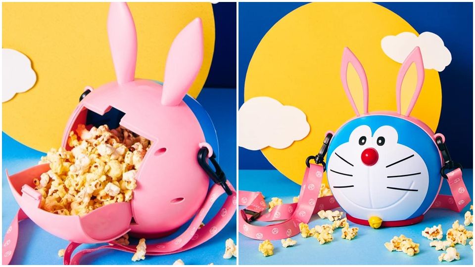 威秀影城推出獨家限定「月兔A夢爆米花桶」和公仔杯，哆啦A夢變成超萌月兔！