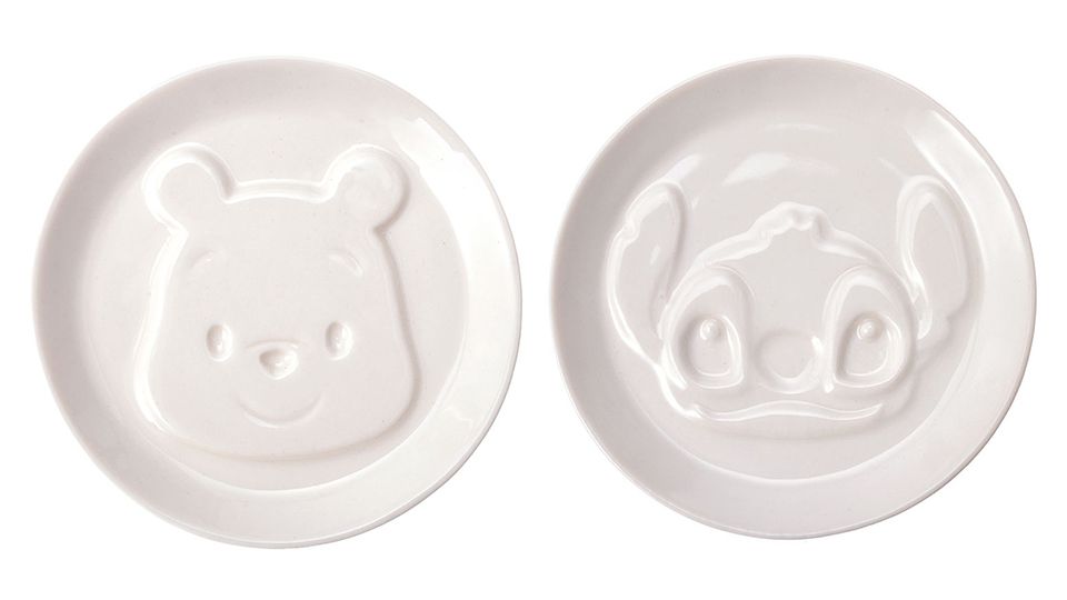 日本迪士尼商店推出新餐具組，超可愛迪士尼角色們變身成餐具陪你吃飯！
