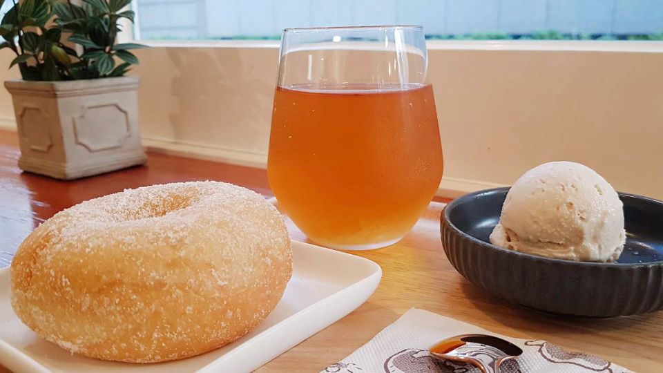 IG超夯的「呼點甜甜圈Hoo. Donut」！滿滿可愛的小刺蝟，＆鬆軟的日式甜甜圈，超萌氛圍的「Hoo. Donut 呼點甜甜圈」新開幕～