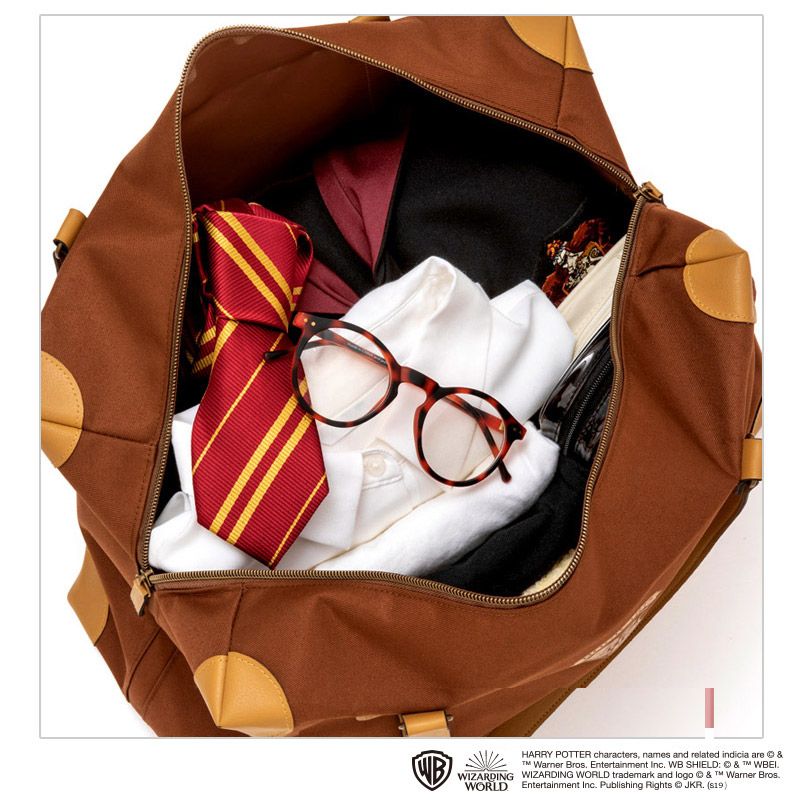日本「哈利波特行李袋」，經典霍格華茲學院校徽、質感皮革設計，哈利波特粉絲必收！