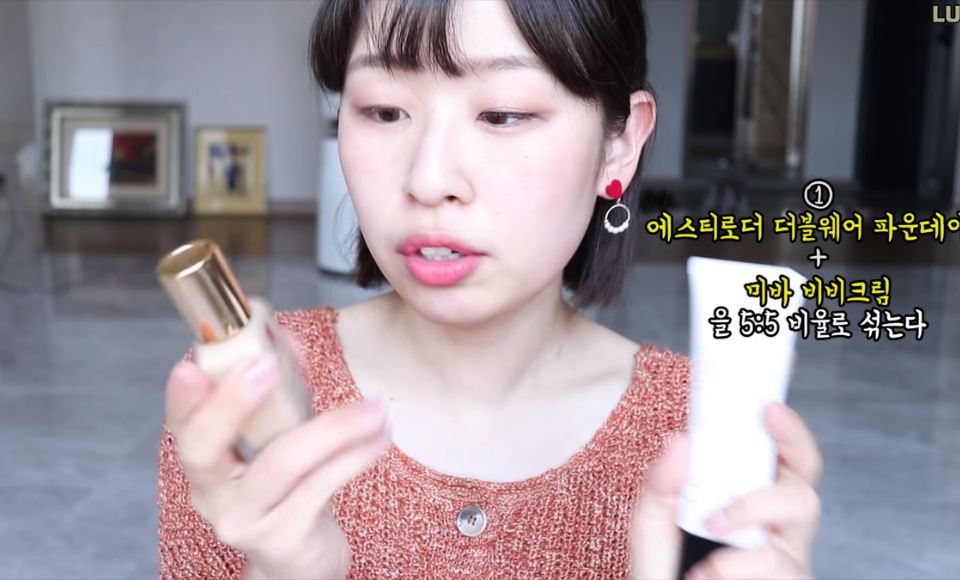 韓國Youtuber實測「洪真英底妝」！當場開喝，超完整還原神級高遮瑕底妝術！