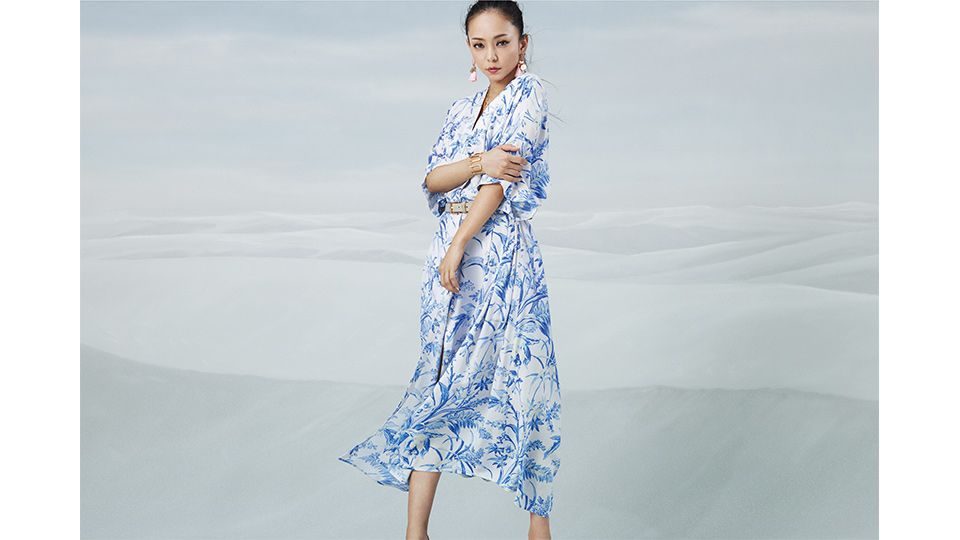 安室奈美惠 X H&M 超強聯名， 都會度假風4／25上市！！