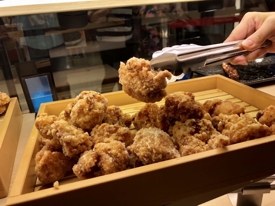 「雞三和」名古屋老店霸氣登台，超滑嫩的親子丼你一定要親口嚐