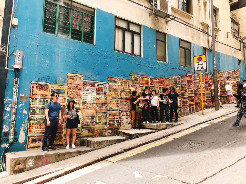 香港熱門必去IG打卡新熱點，香取慎吾創作壁畫、舊時警署建築群古蹟大館好逛又好拍！網美們可以揪團出發了