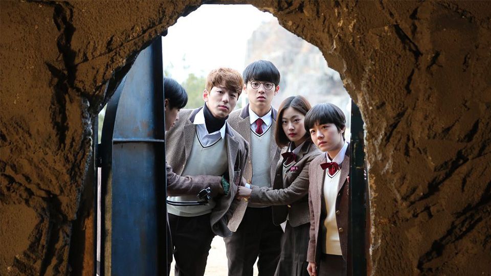 韓國恐怖電影《鬼戲語》拍攝現場靈異頻傳！白目高中生硬闖廢棄鬼屋！
