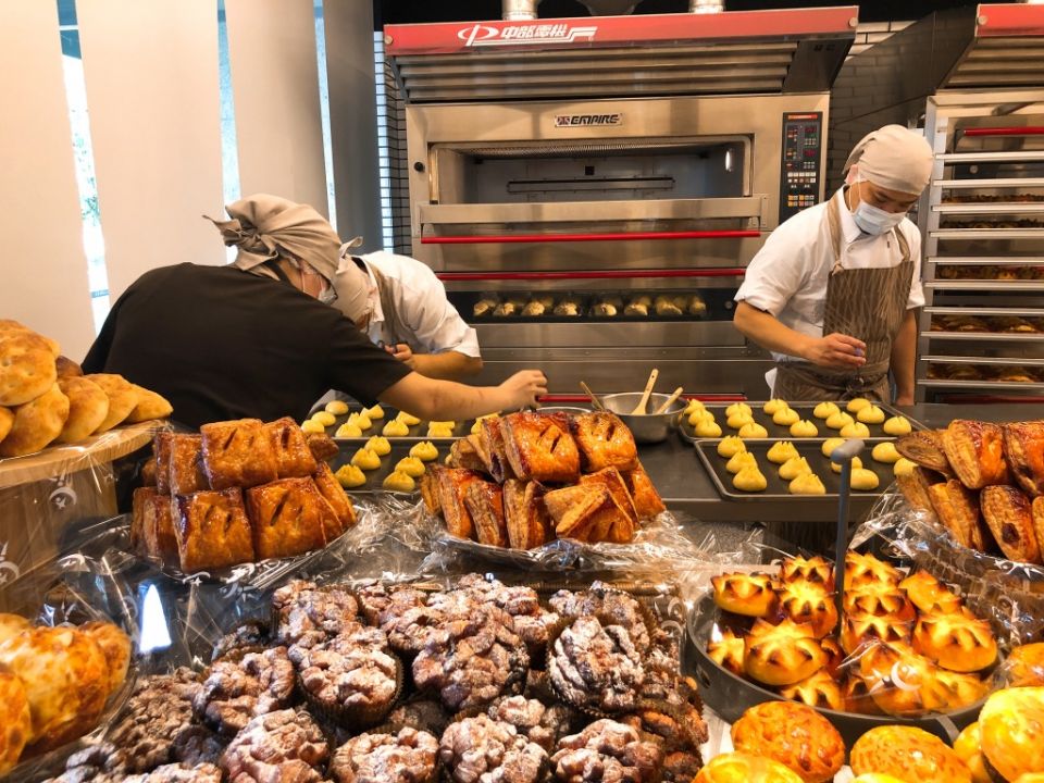 吳寶春麥方店台北旗艦店盛大開幕，用世界各國麵包征服你的味蕾