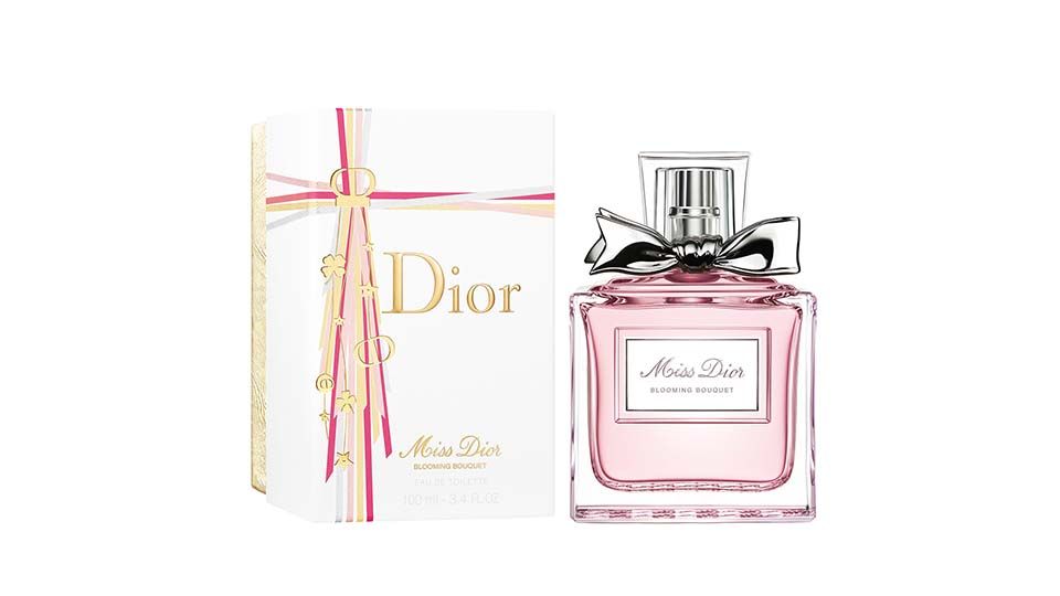 Dior限量獨家贈禮「JOY by Dior」針織手環超級時尚！買香氛30ml就可以帶回家！