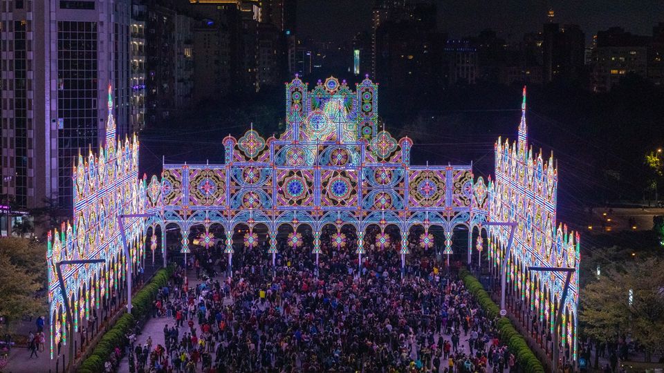 2019臺北、桃園燈會！4場時間地點，超美光雕裝置，還有大型米奇遊行