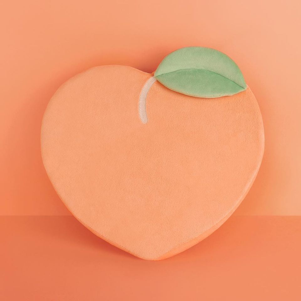 韓國大創「Peach Lover」系列！從彩妝到日常小物都有蜜桃橘～