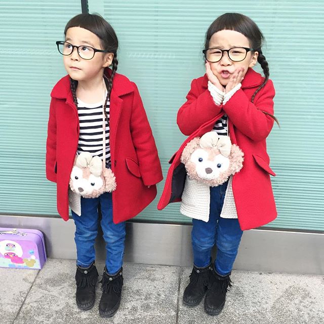 日本IG超紅的時尚短瀏海雙胞胎，小孩的平價穿搭指南靠他們！
