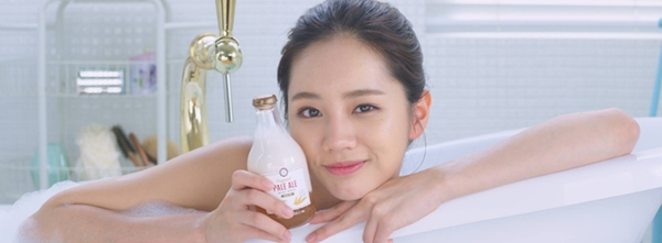 洗澡也洗得微醺微醺的～惠利代言韓國「啤酒沐浴乳」太萌了！