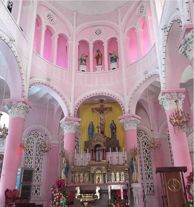 越南少女行程玩法大公開！夢幻粉色教堂+咖啡公寓IG打卡必朝聖