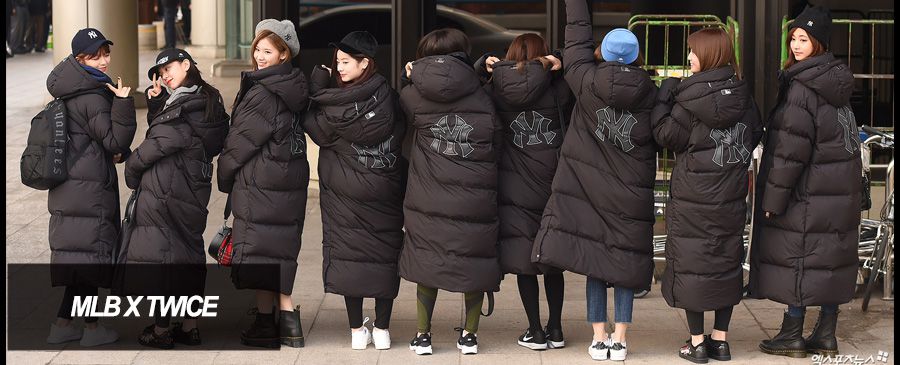 韓星時尚「黑長版羽絨外套」品牌介紹！Super Junior這件一小時就賣光