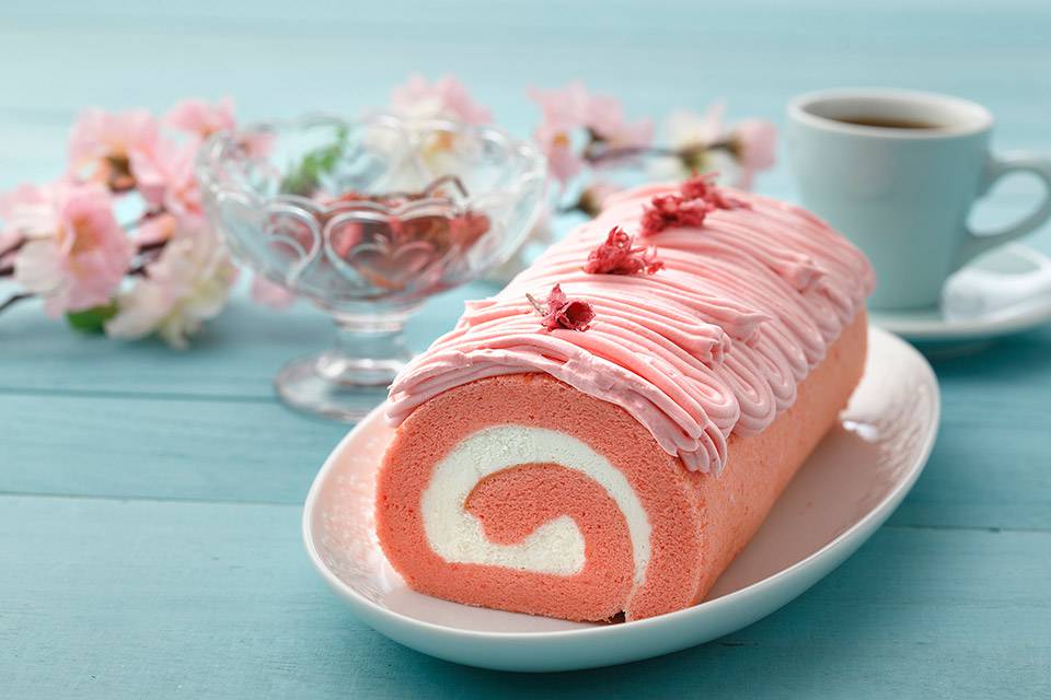 櫻花季必吃甜點推薦！2018的甜點容量，通通獻給它們！