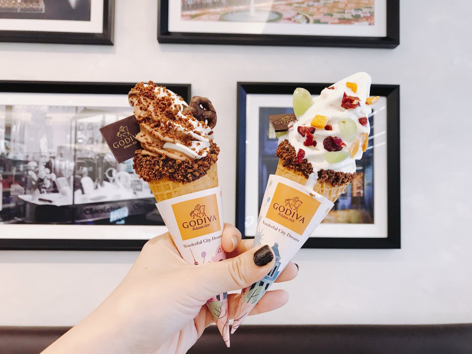 做一支自己的GODIVA霜淇淋！234種組合隨你選，編推「這3款」搭法超美味