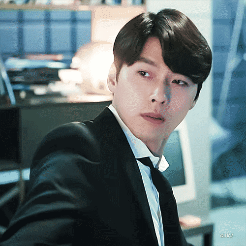 玄彬5部劇西裝穿出不同感覺!《愛的迫降》一身正氣,《阿宮》劉代表襯衫微皺太誘惑!