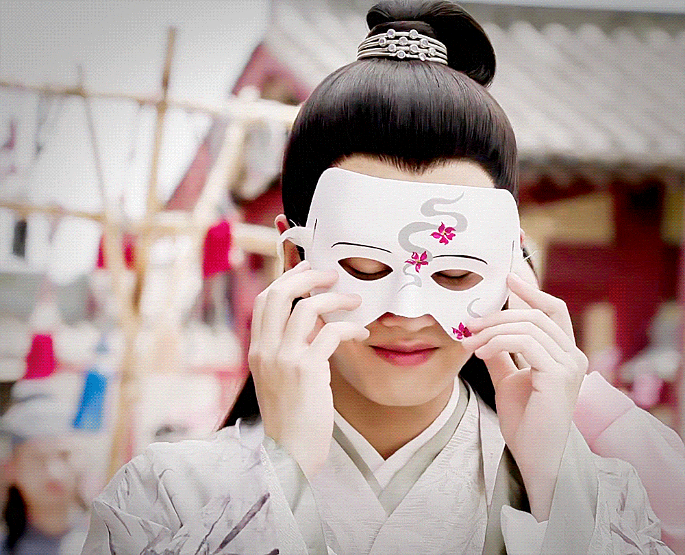 《錦繡南歌》李沁鳳凰面具美炸!10個陸劇中的面具殺,《三生三世枕上書》帝君果然美男