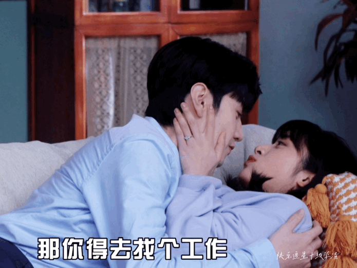 2022陸劇9個「超慾吻戲」!《夢華錄》嘴唇吻到脖子,《星漢燦爛》吳磊床吻眼神真的慾