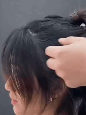 馬尾怎麼綁牢固又減齡?髮型師30秒綁馬尾技巧,神隱髮縫、不貼頭皮,臉直接小一圈