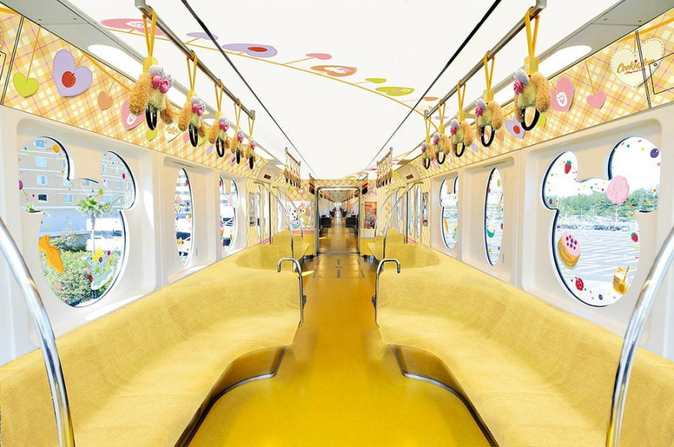 東京迪士尼「達菲熊列車」可愛上路！車箱搶先看、達菲Duffy與新朋友造型手把巨可愛