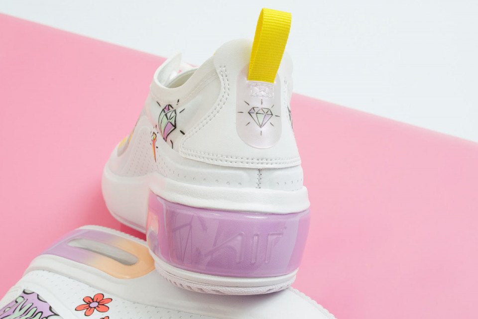 NIKE x FRUITION 推出兩款色彩繽紛+手繪塗鴉鞋款!