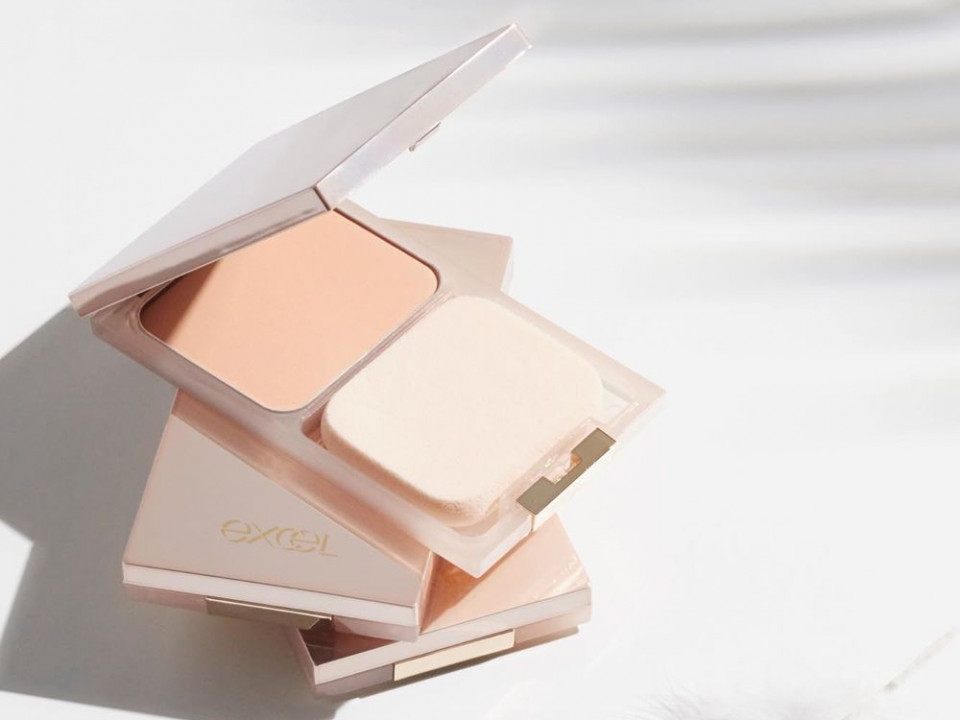 EXCEL 裸透美肌輕粉餅,9g/NT845