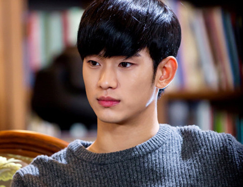 《雖然是精神病但沒關係》金秀賢當兵前後差好多！《星你》、《製作人》還只是年輕弟弟