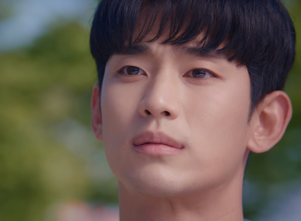 《雖然是精神病但沒關係》劇情隱喻解析5:鋼太在台上跳舞,象徵「鋼太想被注意」