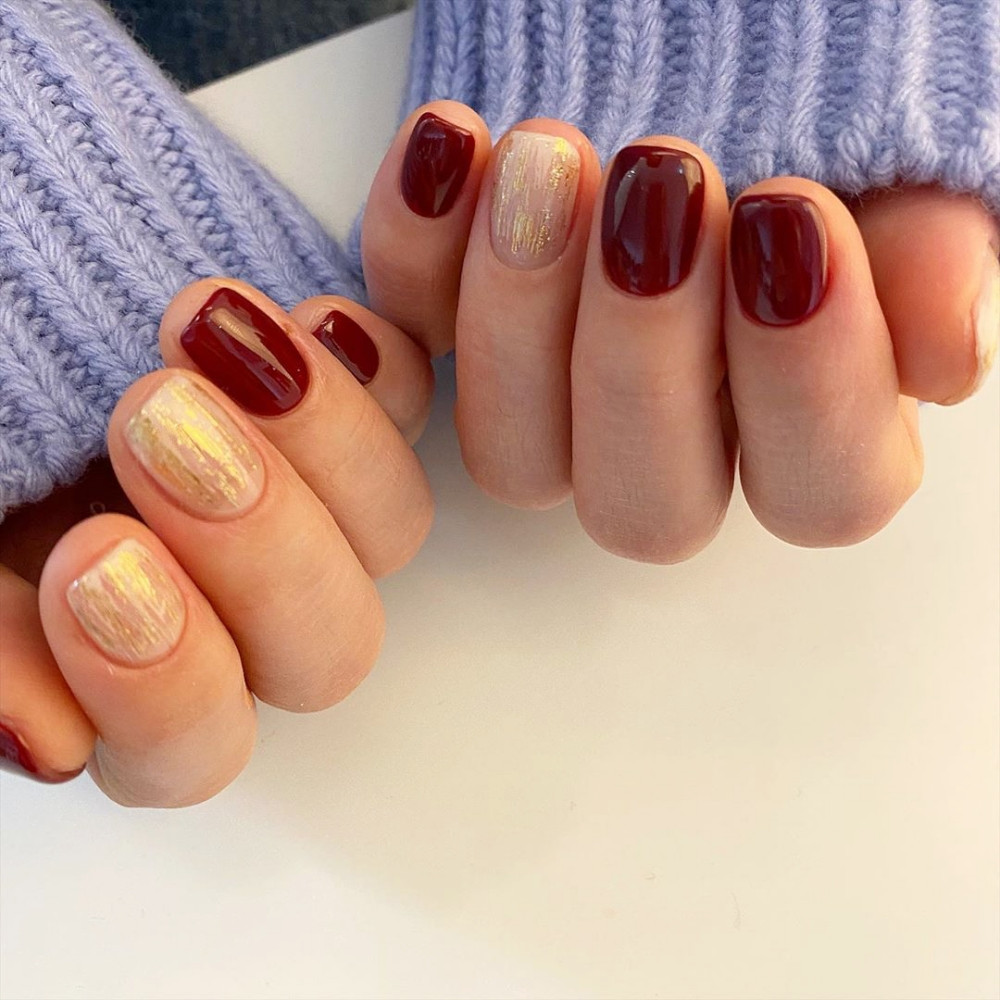 2020顯白純色美甲範本6:酒紅色