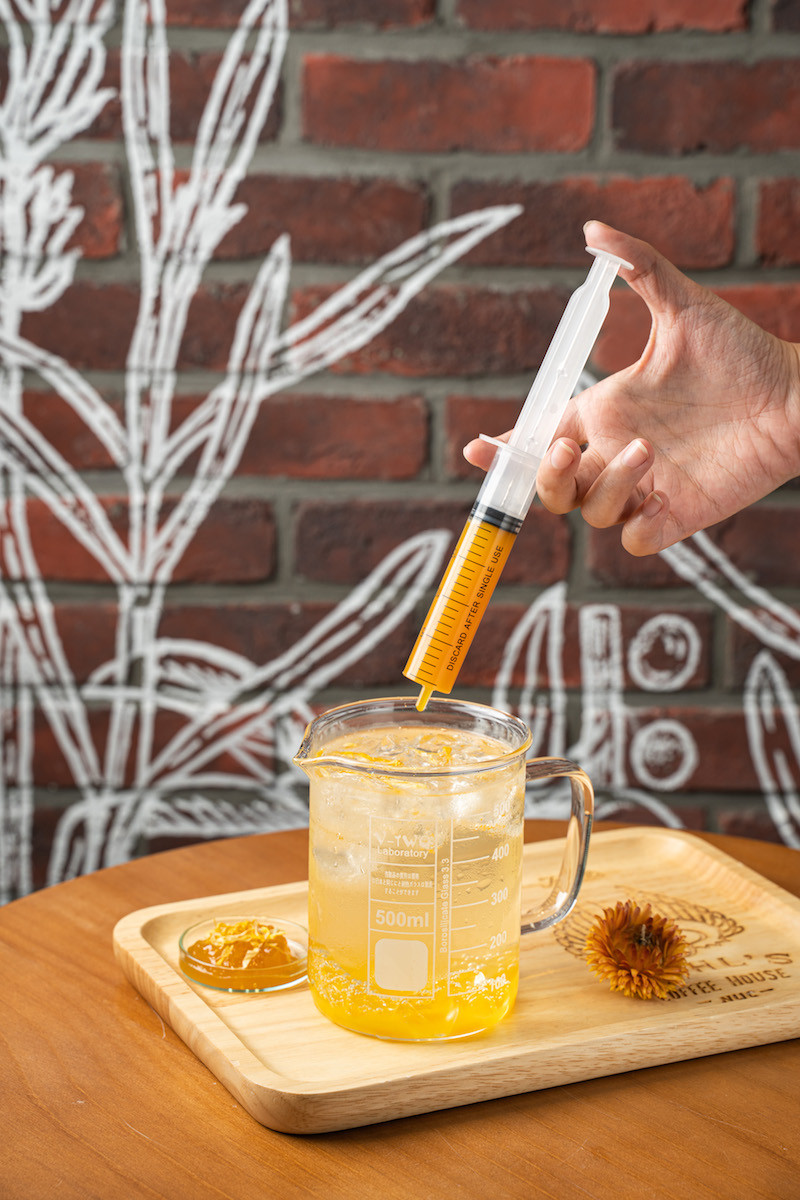 契爾氏 金盞花精萃修護水凝凍膜 100ml，NT.1600