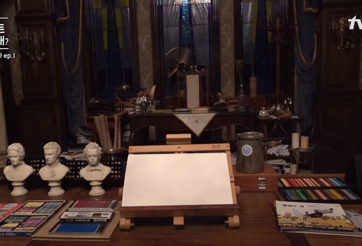 《雖然是精神病但沒關係》超狂佈景3:文英家書房