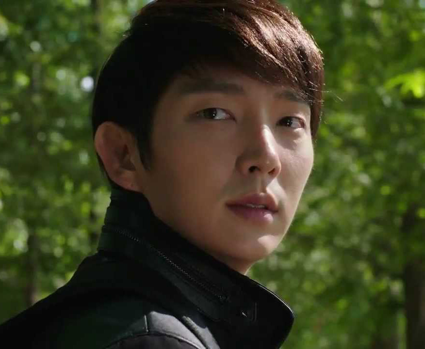 《惡之花》李準基顏值變化3:《Two Weeks》進入30歲,成熟感爆發!