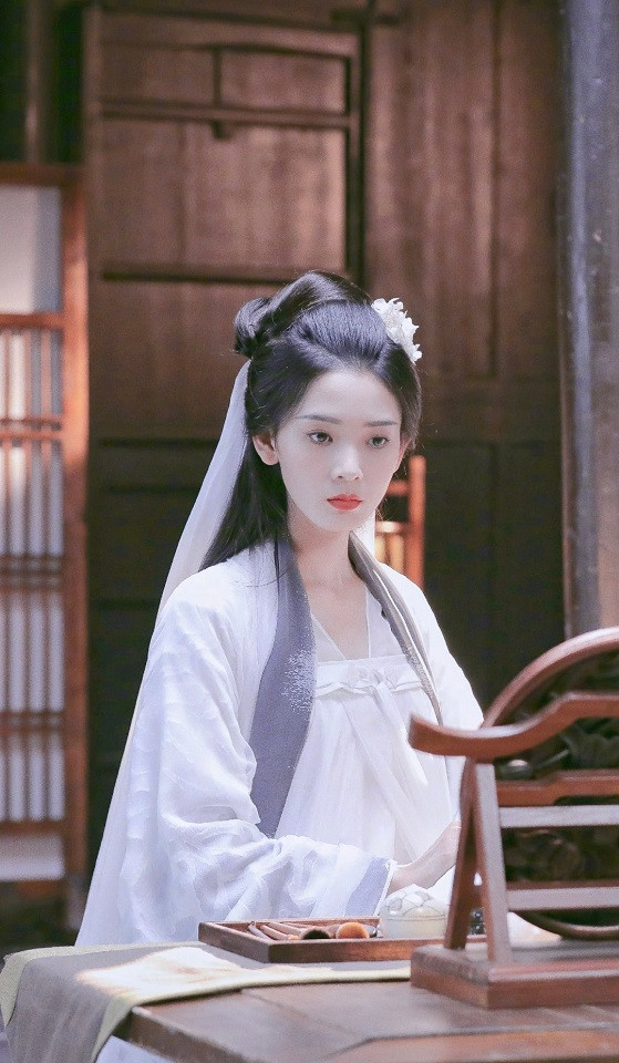 2020古裝劇「白衣美人」6：陳瑤 飾演《少女大人》蘇瓷