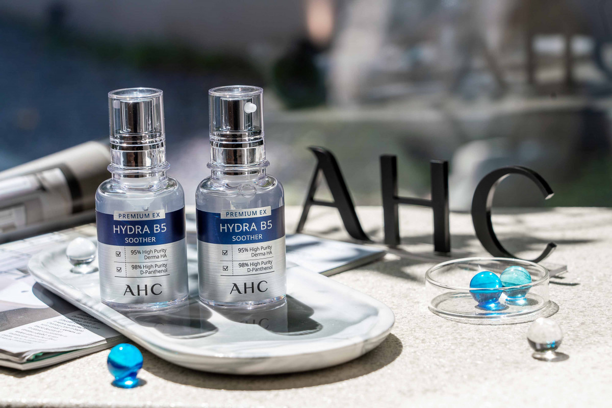 保濕精華液推薦2：AHC 瞬效保濕B5微導玻尿酸精華液 30ml，NT.1000