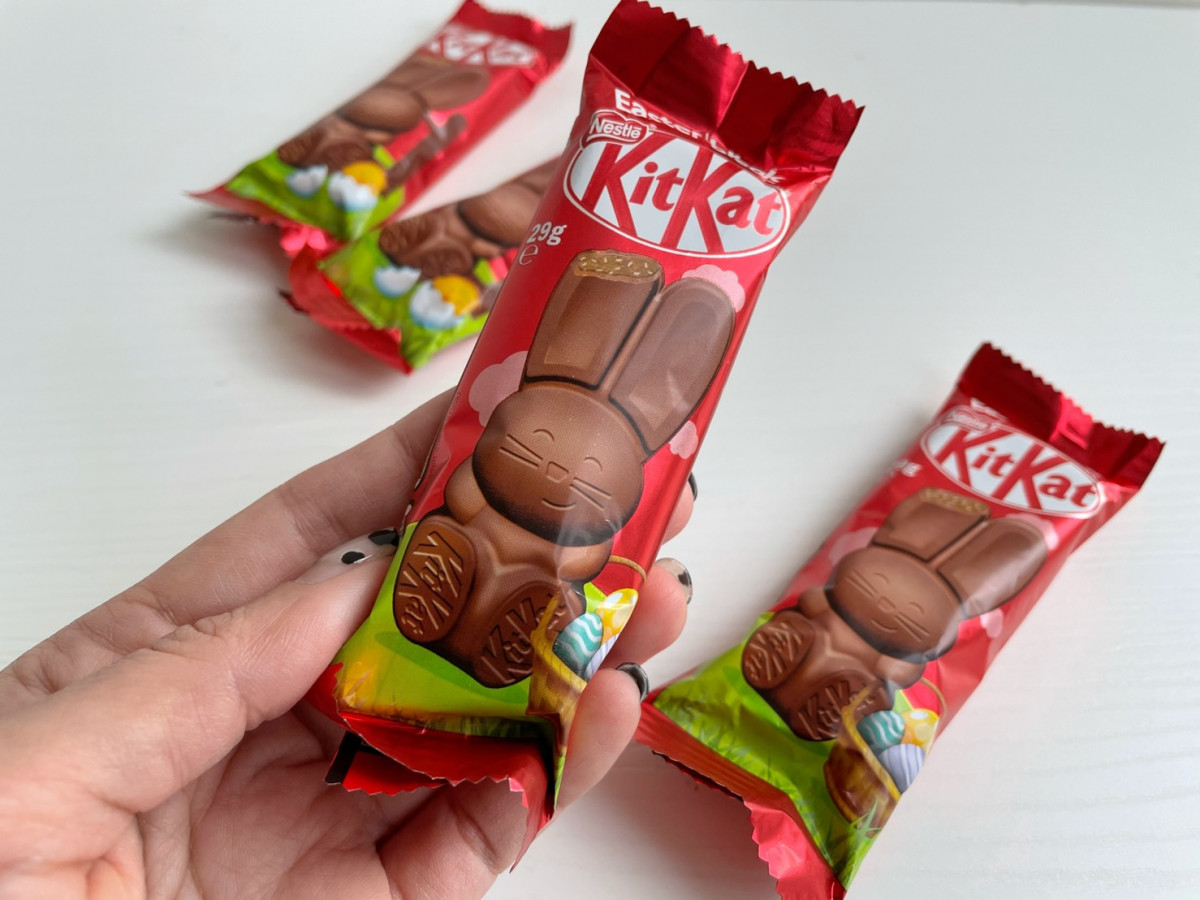 怎麼可以吃兔兔！全家推Kitkat 超萌「復活兔子巧克力」，療癒造型+堅果內餡快搶買
