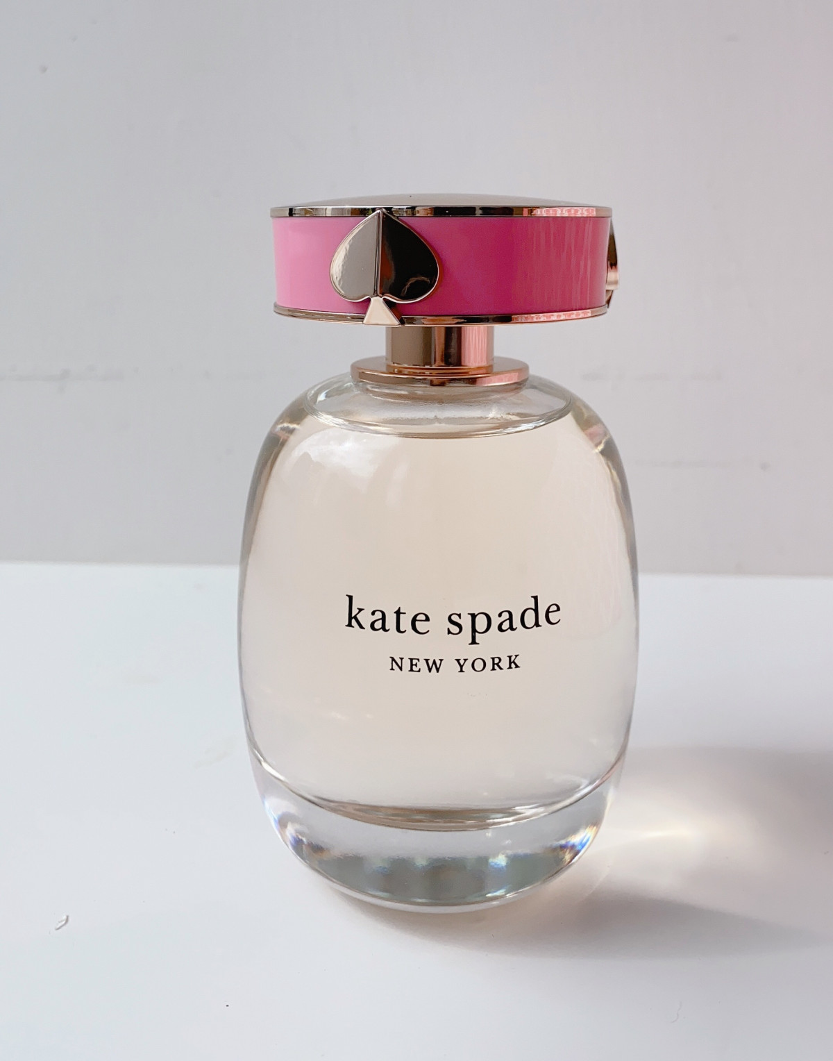 2021春夏香水盤點：KATE SPADE 桃氣甜心淡香精
