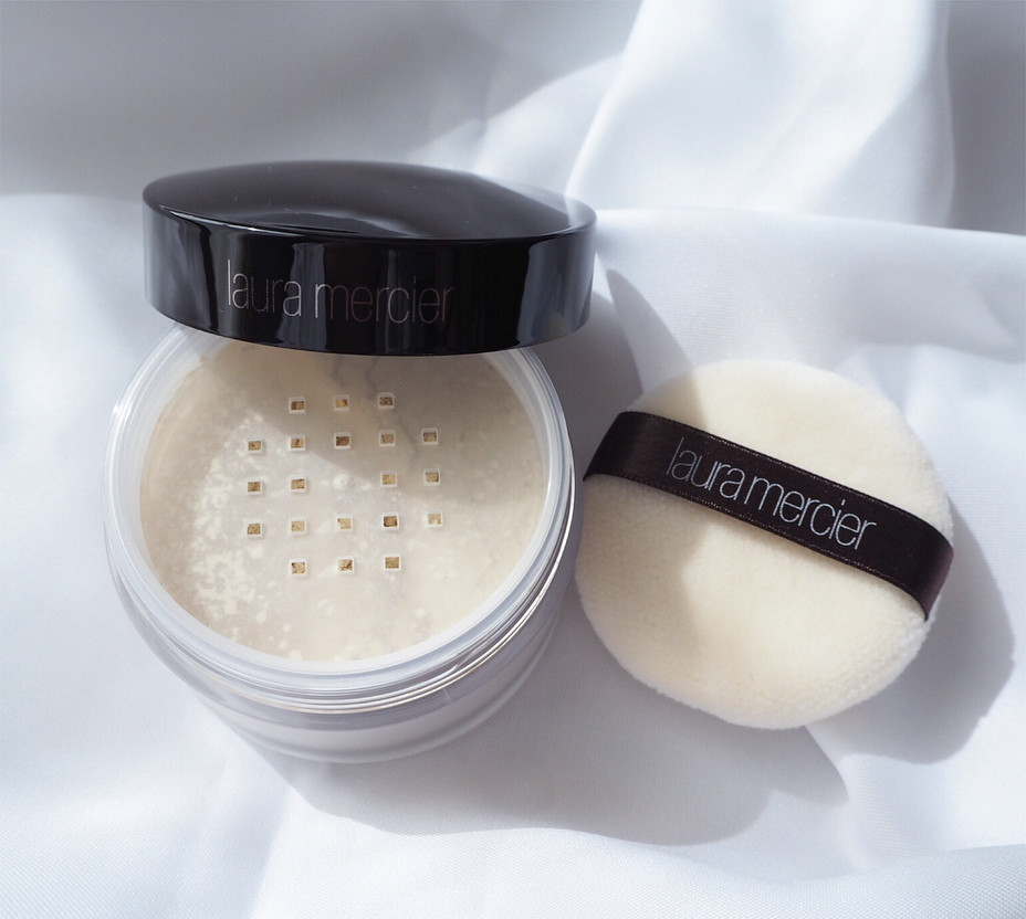Laura Mercier 煥顏透明蜜粉
