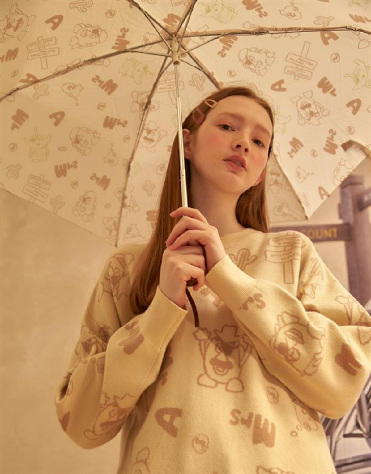 「CACO x迪士尼聯名系列」推薦:三眼怪居家套裝,售價NT.1090元