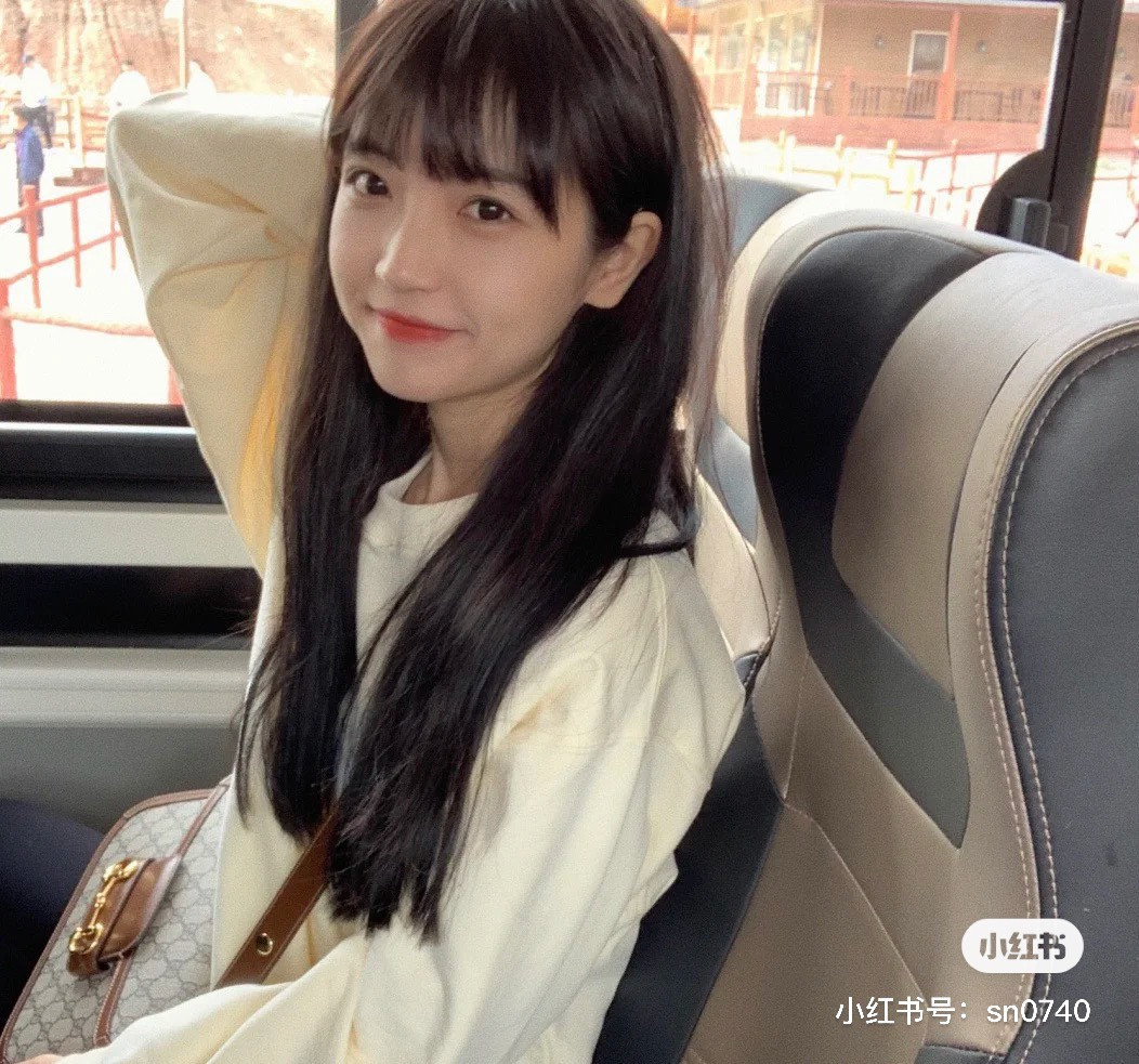 IU也剪了漫畫瀏海