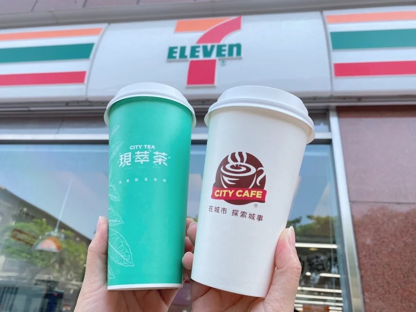 買一送一!7-11「蜜桃風味霜淇淋」登場,加碼補班日優惠:咖啡、思樂冰、霜淇淋買1送1