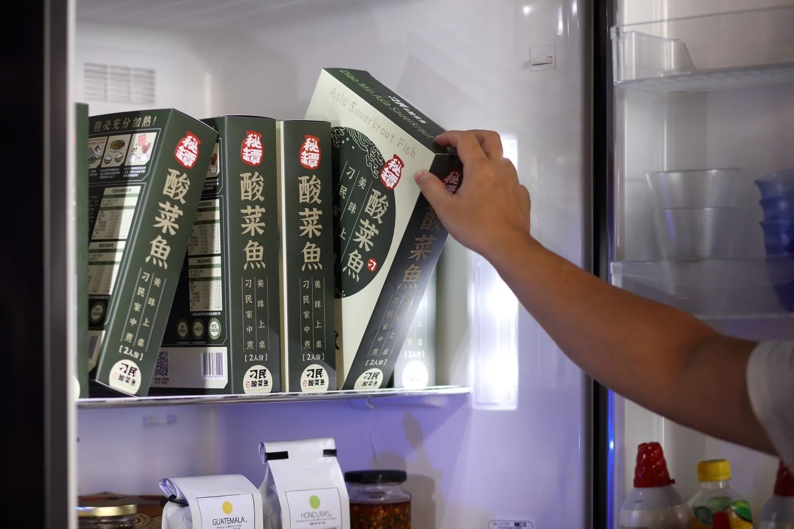 「刁民酸菜魚」必點攻略、隱藏吃法！全台6間分店一次看，免排隊在家就能吃到酸菜魚！