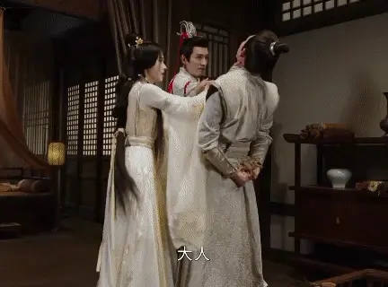 網評古裝劇「儀態最有古韻」女星TOP10!鞠婧禕挨批,《與鳳行》趙麗穎第5,冠軍不意外