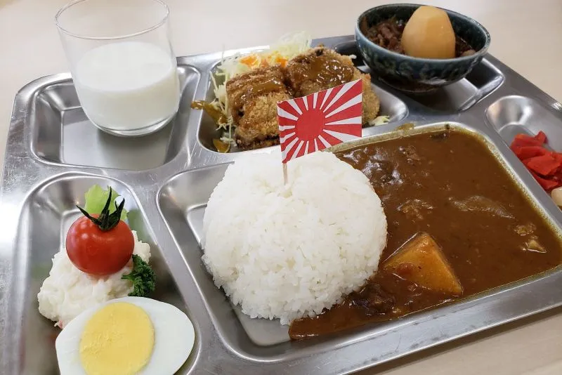 日本廣島必吃的美食推薦｜廣島燒、牡蠣、尾道拉麵、楓葉饅頭等等