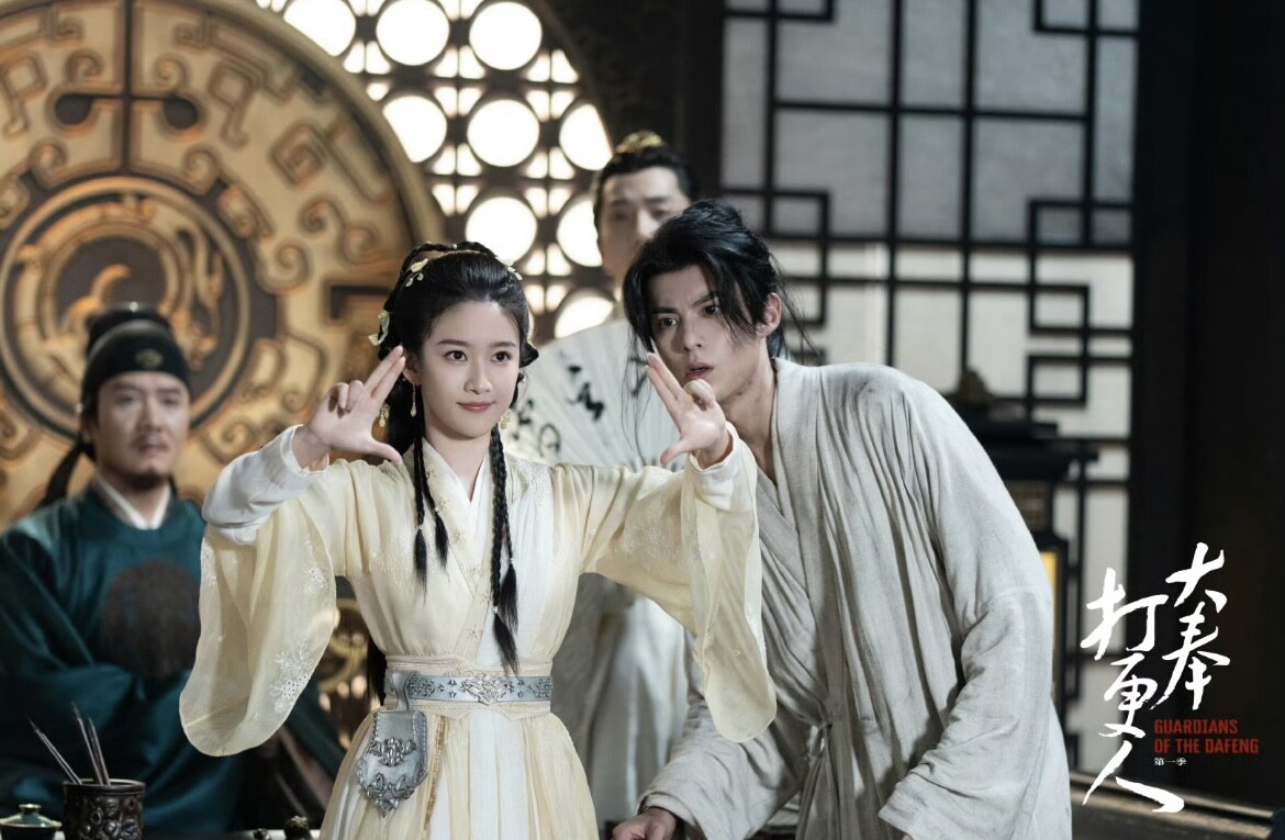 王鶴棣、田曦薇《大奉打更人》開播網友吵翻天！前期劇情步調緩慢