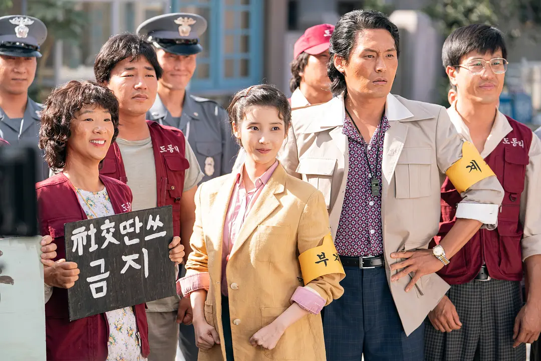 8位「一人分飾多角」韓劇演員,《苦盡柑來遇見你》IU演技爆發,他一人演活8角封神了!