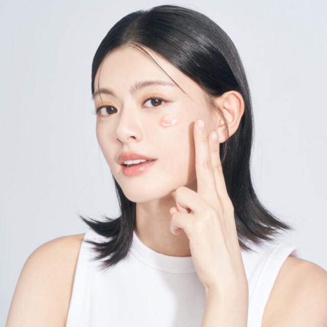 2026抗老精華液推薦37款！最新專櫃抗老、Olive Young 熱賣清單，開架第一名是它！