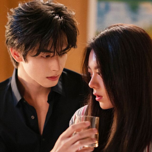 10部Netflix「真不該錯過」好評甜寵陸劇！李昀銳《耀眼》推，第9部好看到「欲罷不能」