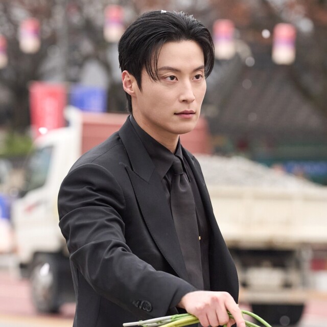 《我的王室死對頭》比不過！韓劇10位「有顏有錢」經典財閥男主！第2位是永遠的天花板